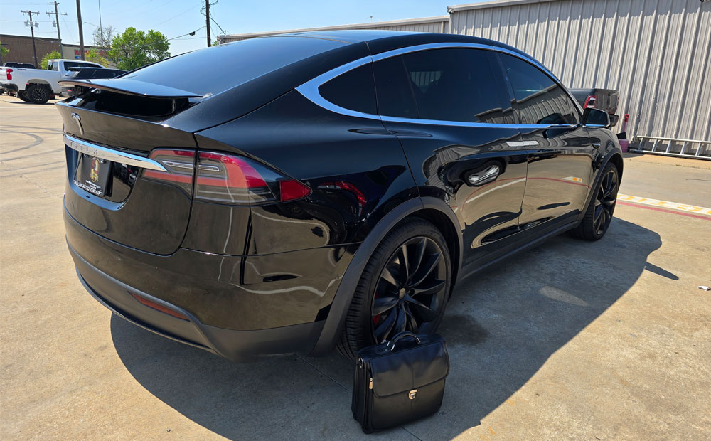 On-site electric and hybrid vehicle pre-purchase inspection